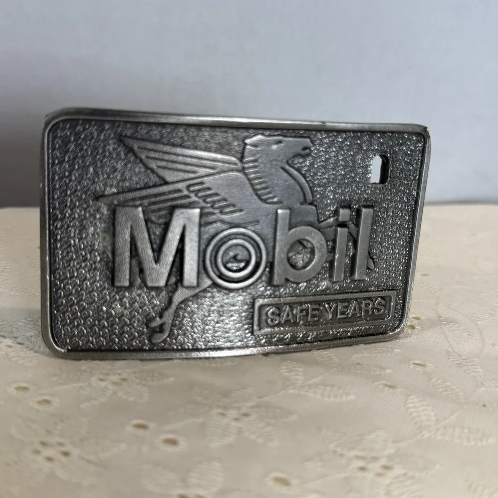 Vintage Mobil Safe Years Pegasus Belt Buckle Limited Edition Mobil‎ Oil